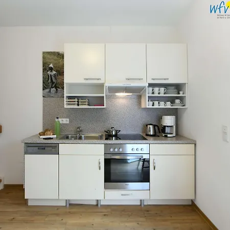 Apartment Haus Inselrose Sandroeschen