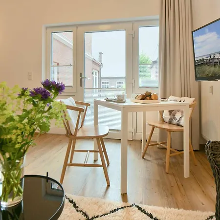 Haus Inselrose Sandroeschen Apartment Juist